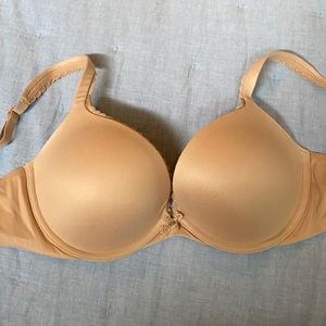 Victoria’s Secret Body by Victoria Push Up 32DD